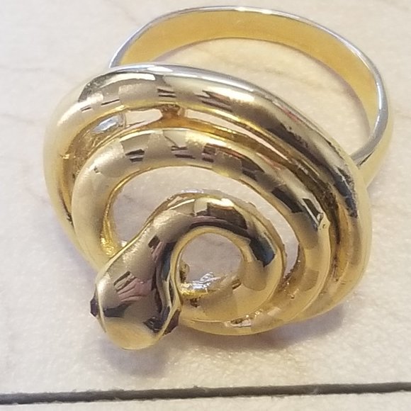 Coiled Snake Ring Size 8 - Picture 4 of 8